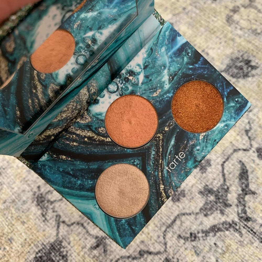 Tarte; Foil Paints in Bahamas